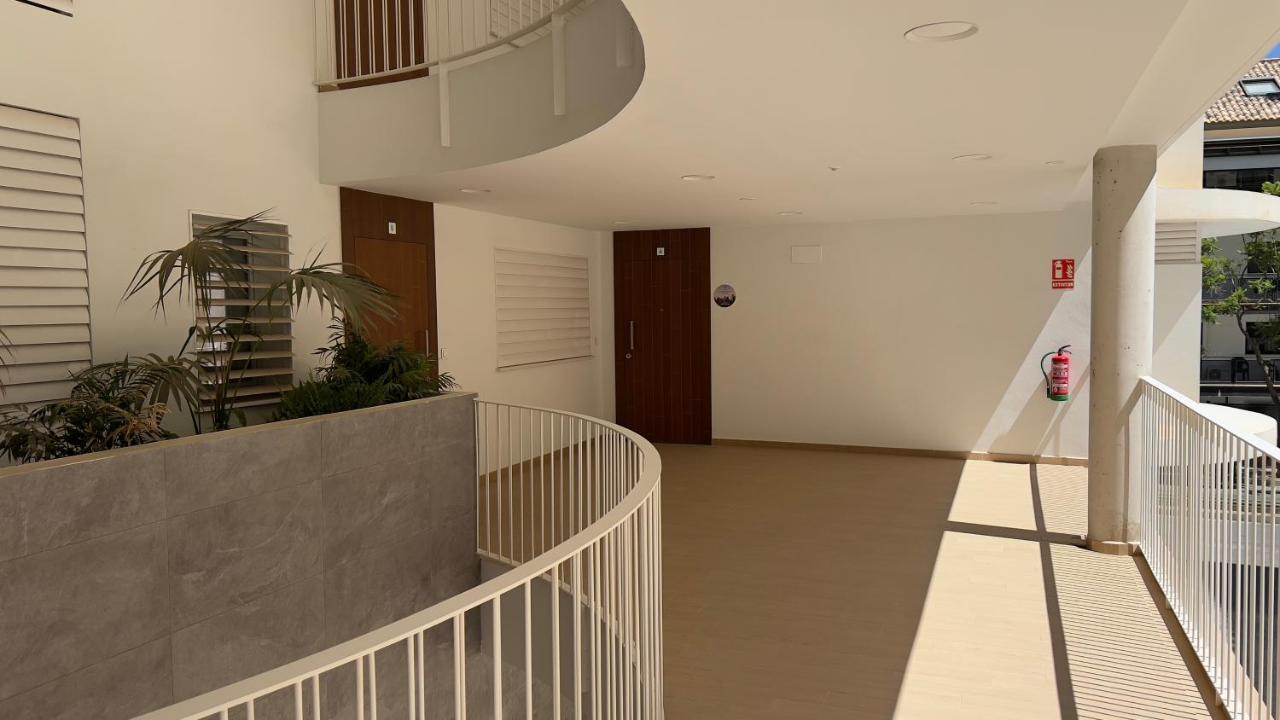 2Bedroom Beach Front Unit Wave Collection Fuengirola Kültér fotó